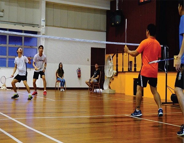 Câu lạc bộ cầu lông tại MDIS Singapore